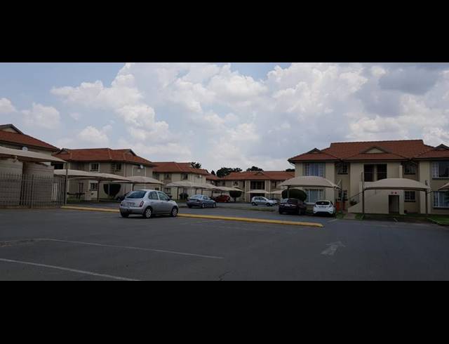 2 BEDROOM APARTMENT FOR SALE IN RYNFIELD